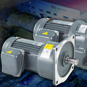 高壓水噴砂機蘇州噴砂機白剛玉玻璃珠棕剛玉金剛砂氧化鋯珠陶瓷砂鋼丸鋼砂磨料蘇州百德噴砂磨料廠家